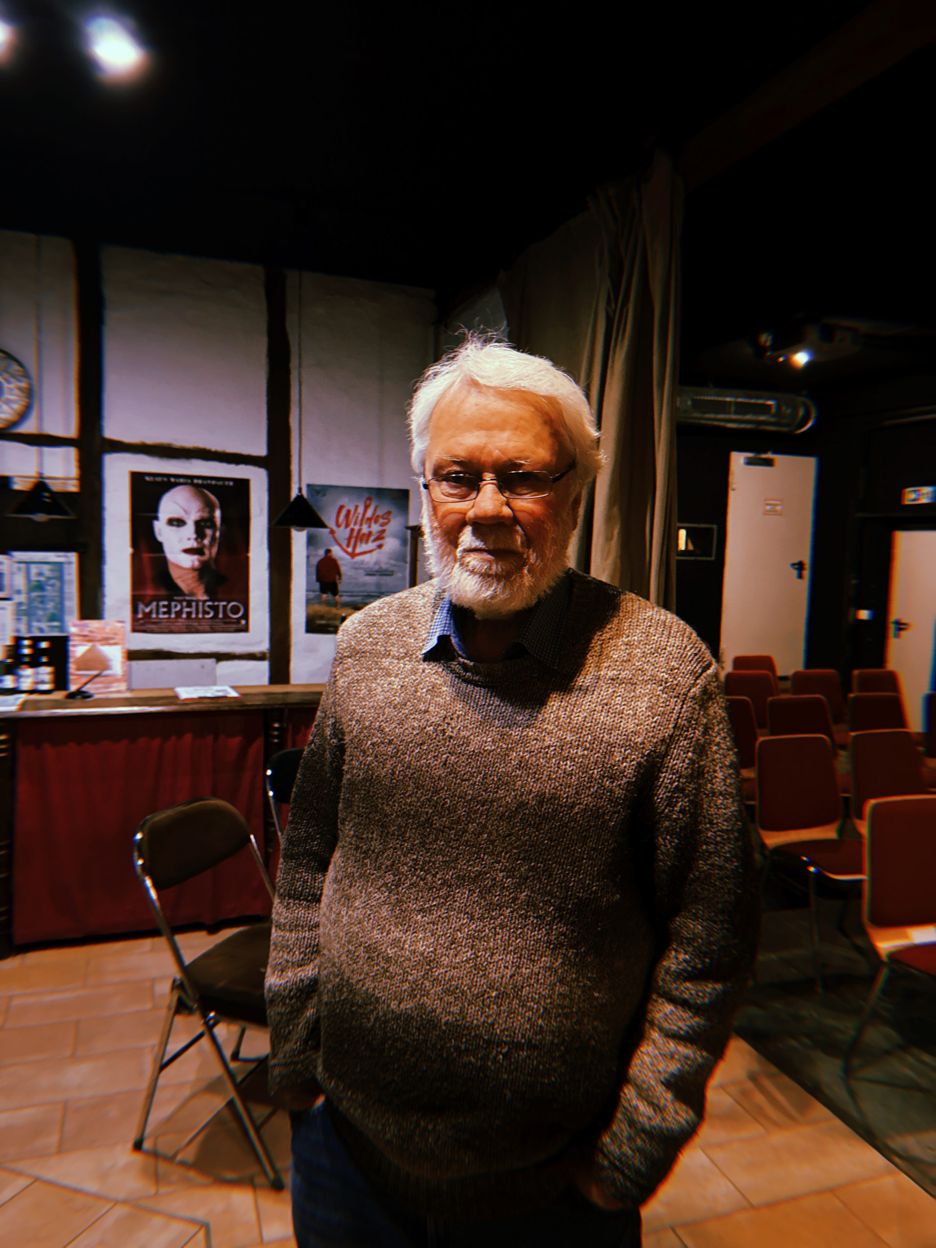 Bis 2000 firmierte es schlicht als Fabrikkino und wurde mit der Eröffnung des größeren Kinosaals umbenannt.